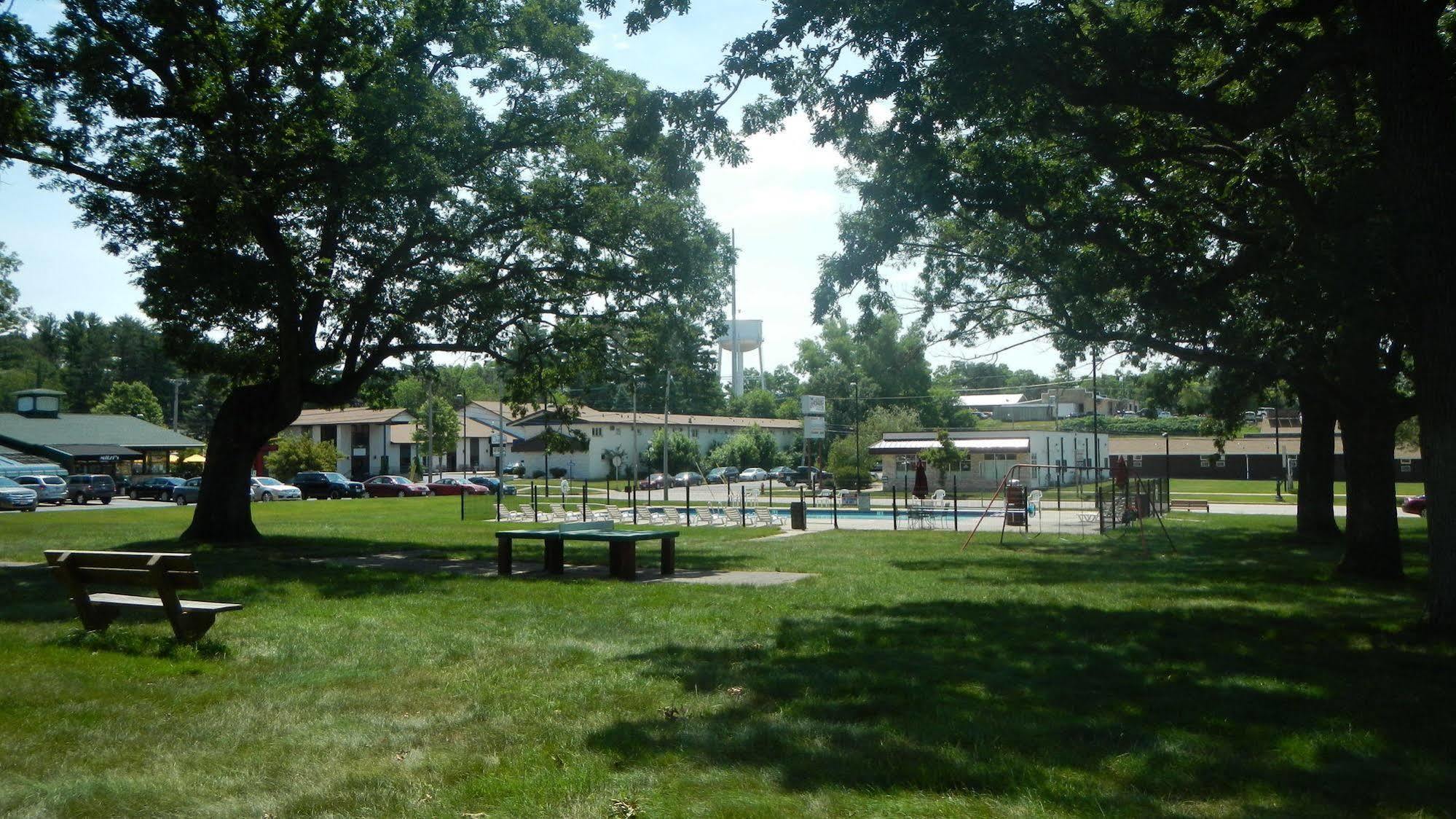 Indian Trail Motel Wisconsin Dells Dış mekan fotoğraf
