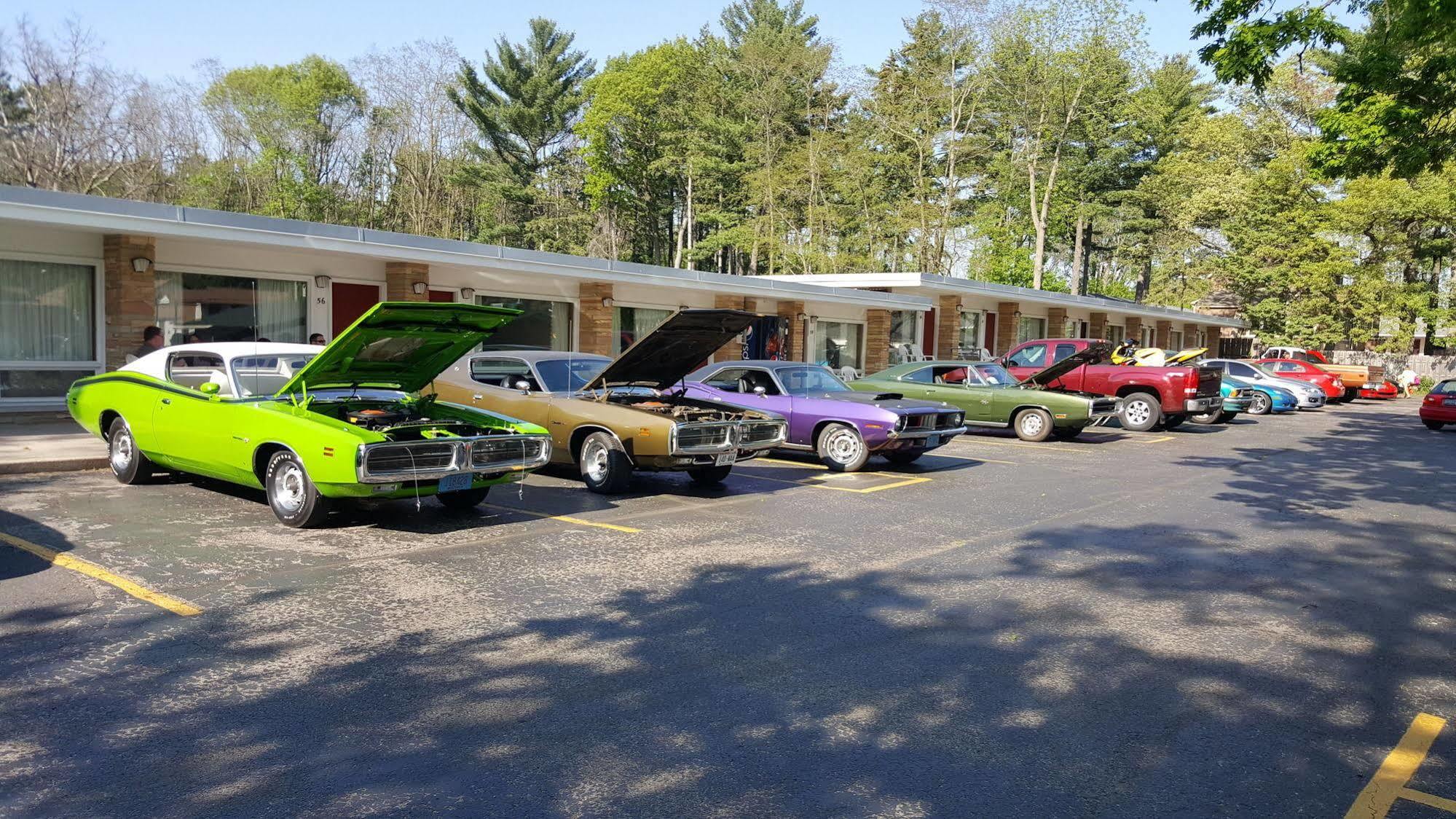 Indian Trail Motel Wisconsin Dells Dış mekan fotoğraf