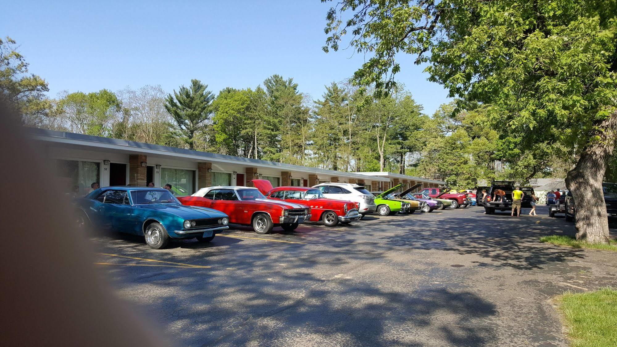 Indian Trail Motel Wisconsin Dells Dış mekan fotoğraf