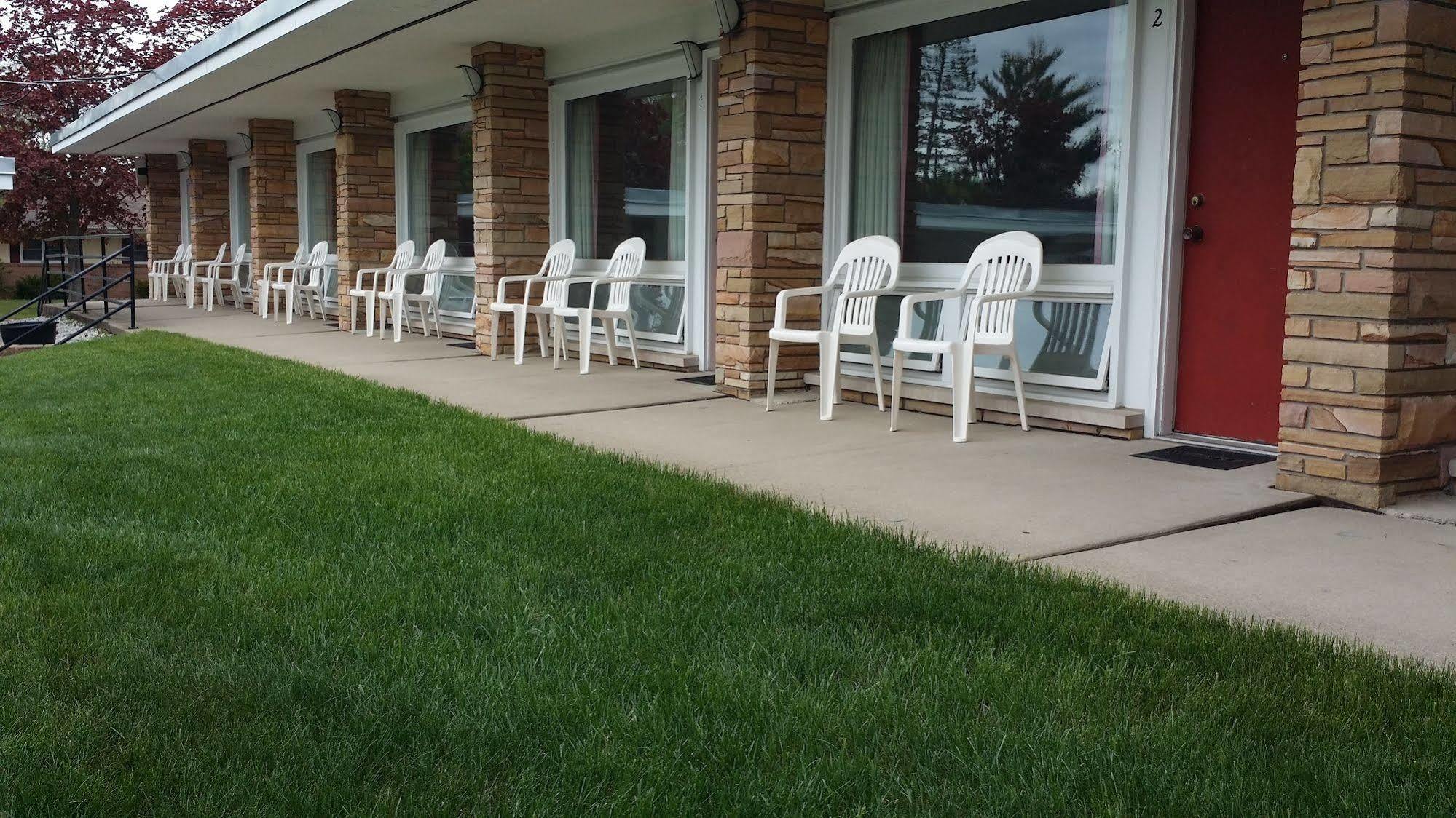 Indian Trail Motel Wisconsin Dells Dış mekan fotoğraf