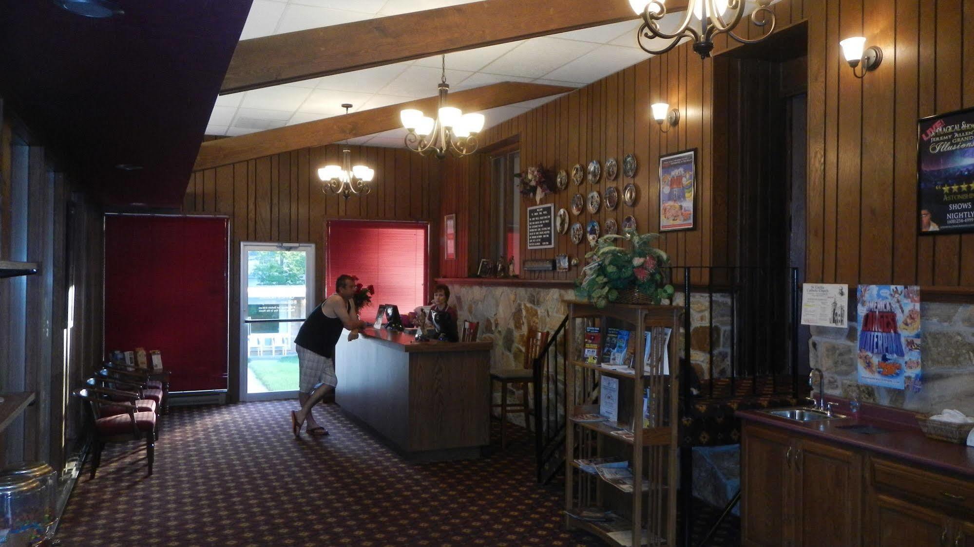 Indian Trail Motel Wisconsin Dells Dış mekan fotoğraf